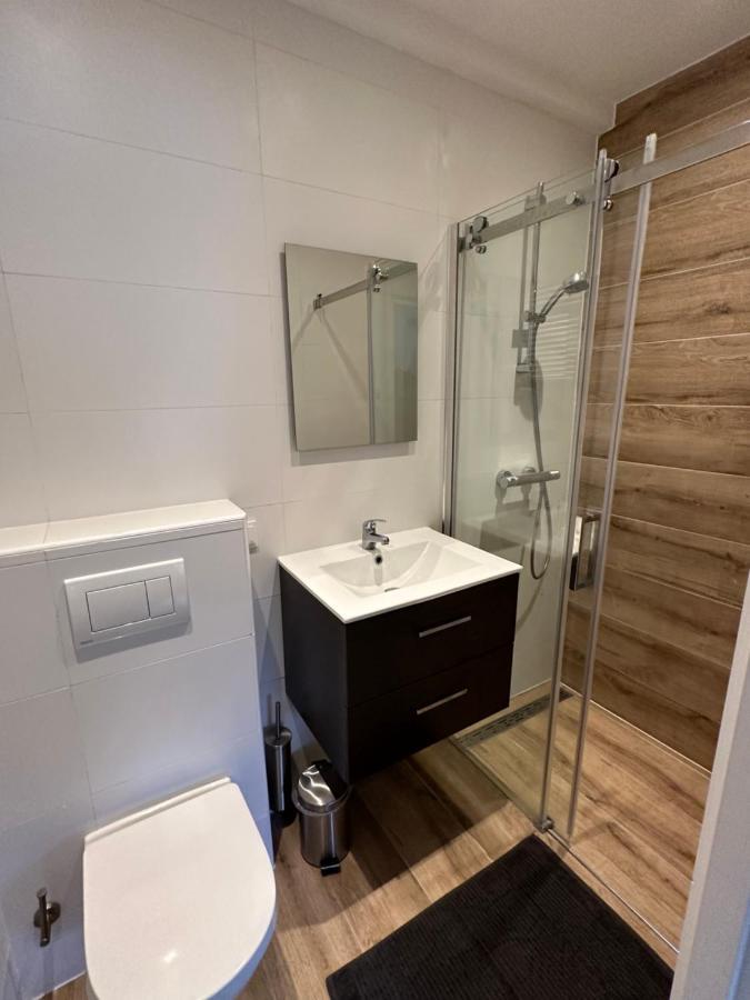 D10 Apartments Бреда Екстер'єр фото